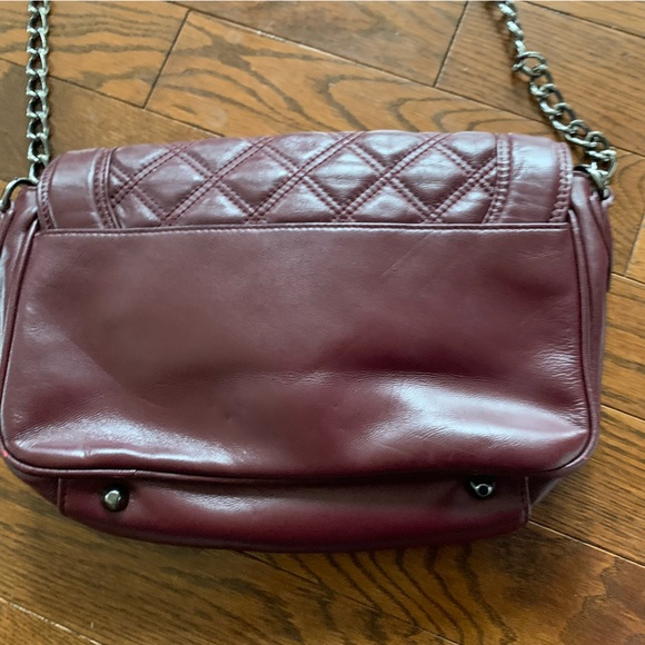 Danier Leather Crossbody Chain Strap - Picture 5 of 10